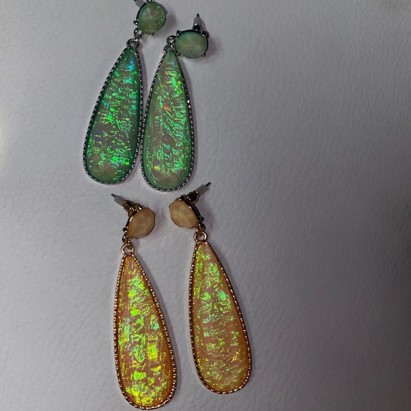 Jewelry - Earrings set